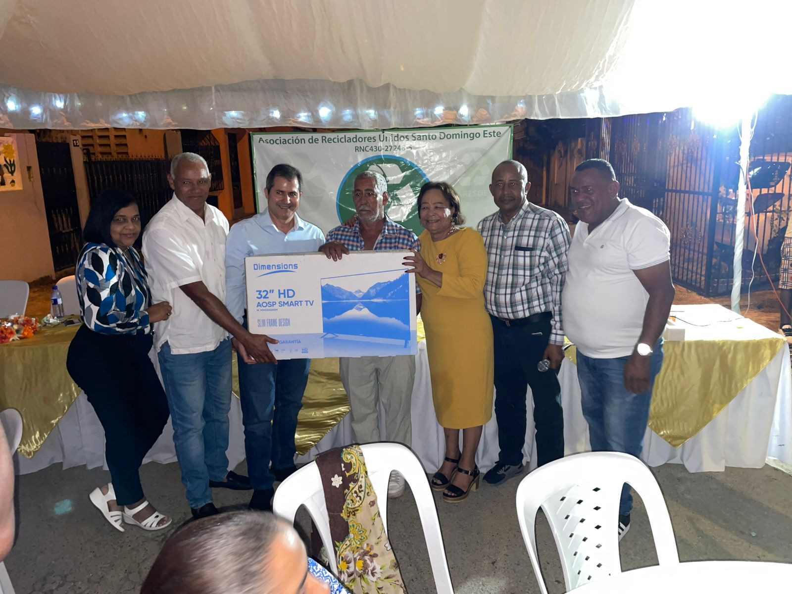 Encuentro navideño de ARESDE y SPOGOMI RD reúne a recicladores, directivos y comunidad